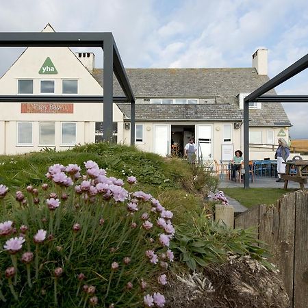 Yha Treyarnon Bay Hostel Padstow Exterior photo